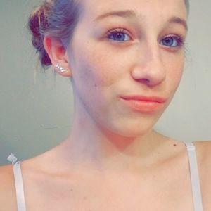 Meet your Posher, Skylar